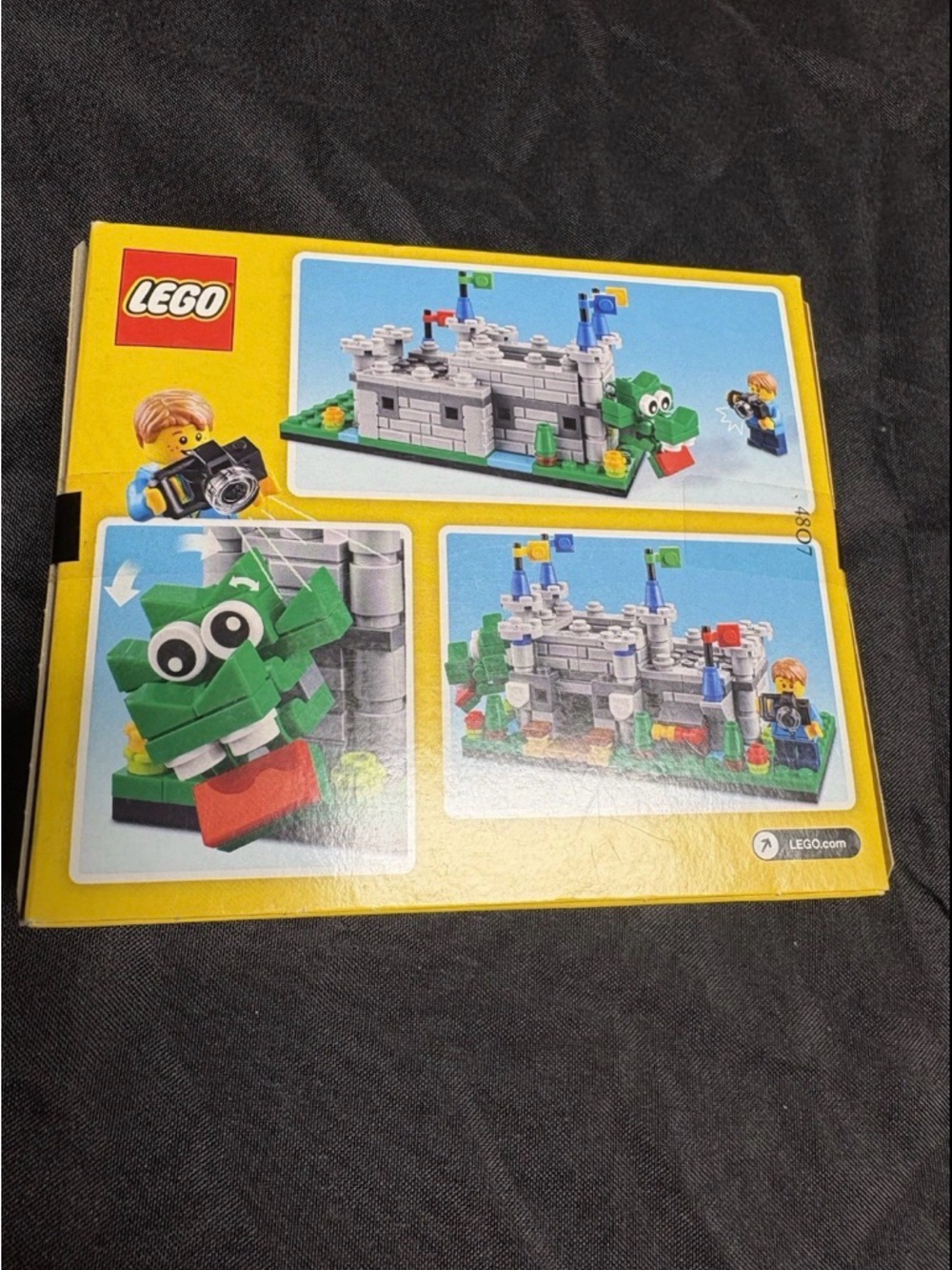 LEGO Set 40306 LEGOLAND EXCLUSIVE MICRO LEGOLAND CASTLE NEW IN SEALED BOX RARE - Picture 2 of 2